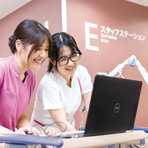 ナリトクの看護師