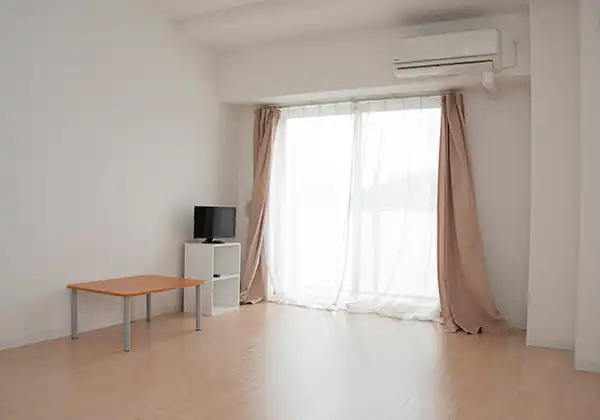 寮 室内